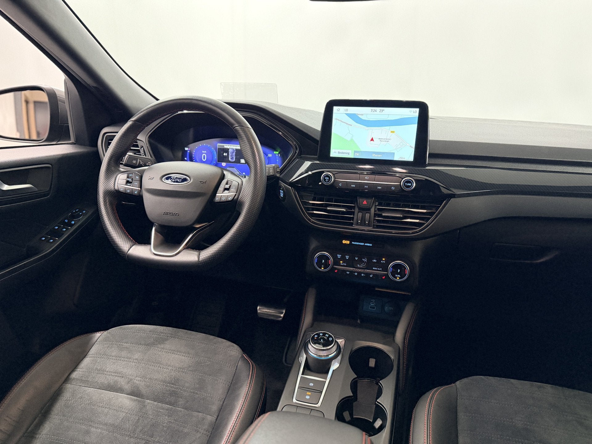 Ford Kuga 2.5 PHEV ST-Line X | Pano | B&O | Camera | Winterp, Auto's, Dealer onderhouden, 14 kWh, Gebruikt, 4 cilinders