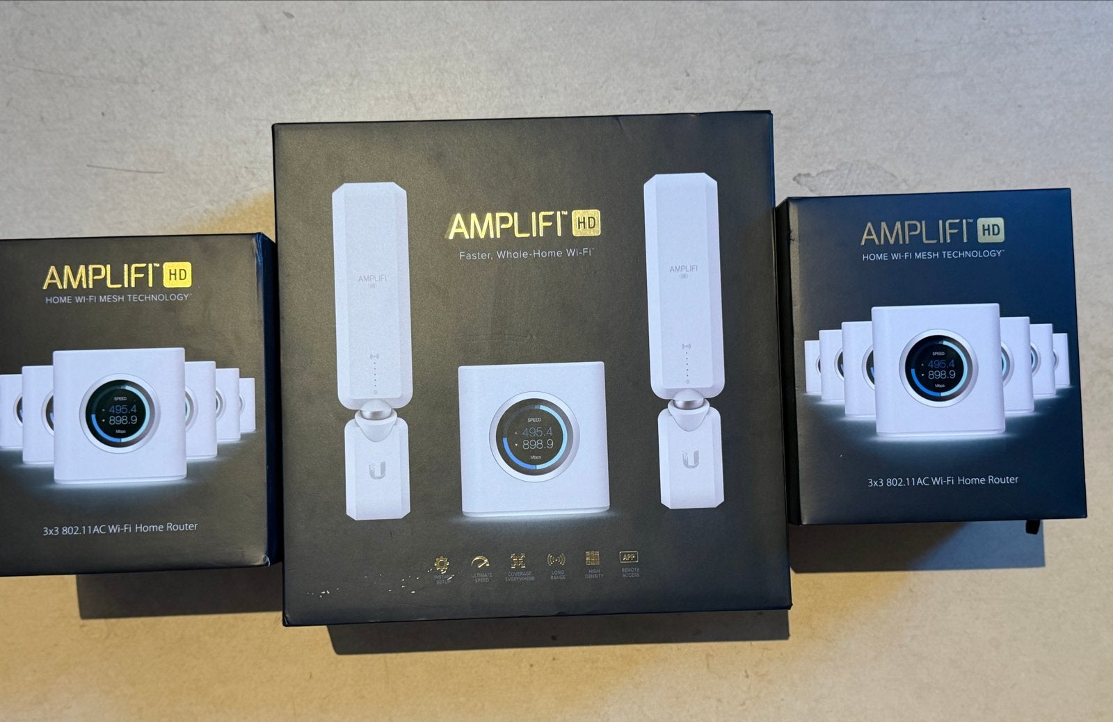Zeer compleet Ubiquiti AmpliFi HD Mesh Wi-Fi Systeem, Ophalen of Verzenden, Zo goed als nieuw, Router