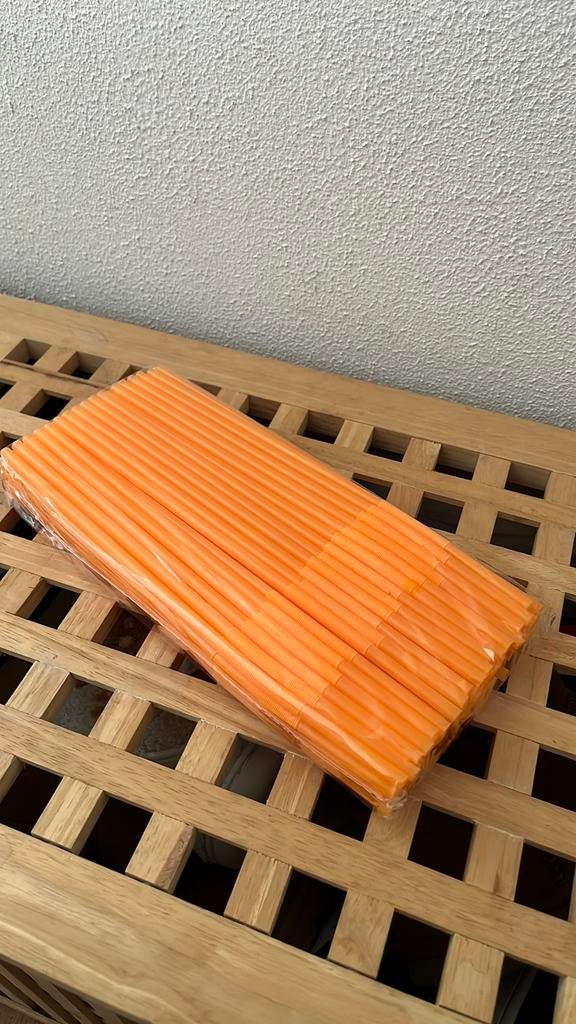 Rietjes 6mm WK voetbal oranje, Hobby en Vrije tijd, Feestartikelen, Ophalen of Verzenden, Nieuw, Feestartikel, Oranje of Koningsdag
