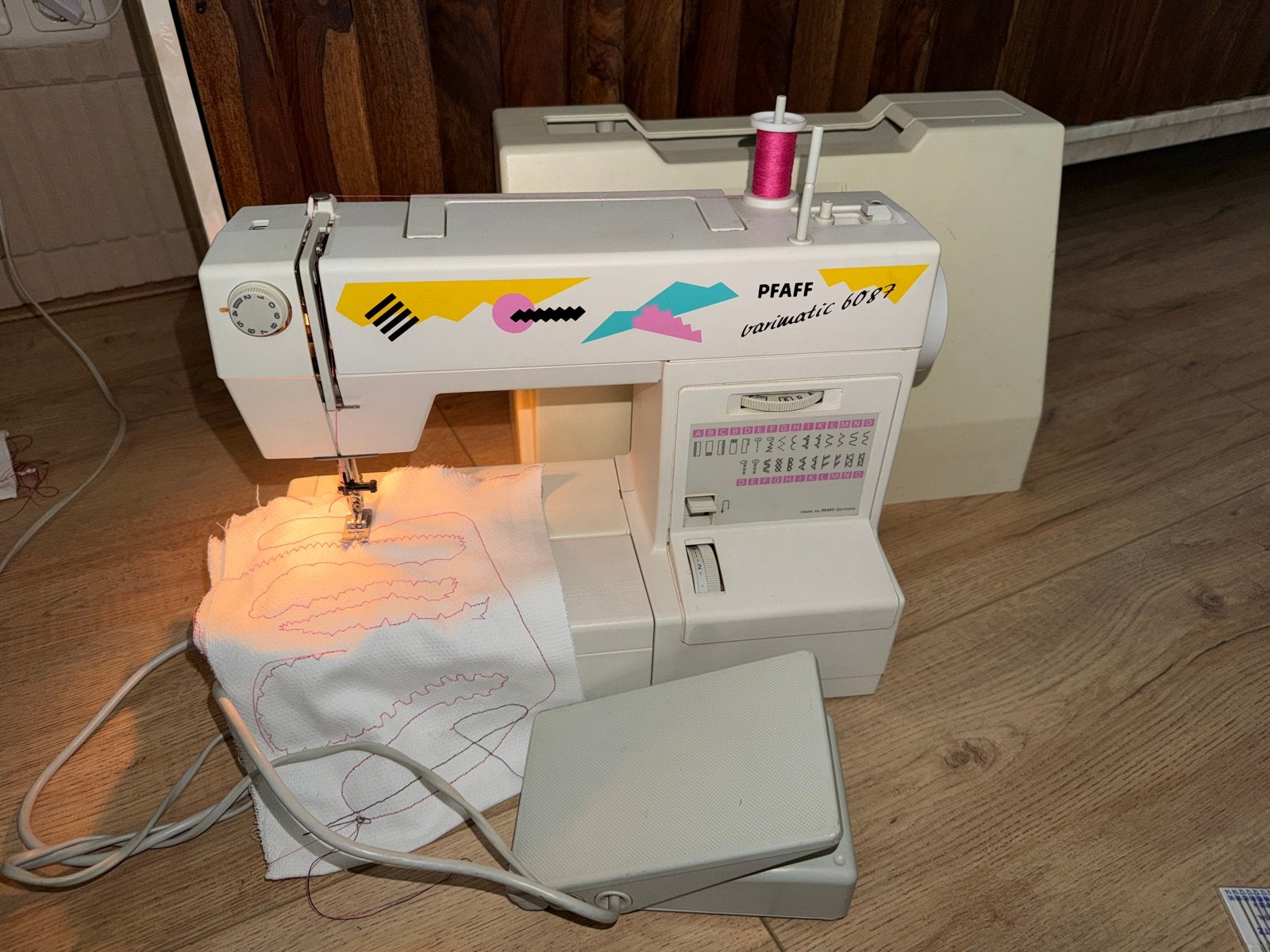 PFAFF varimatic 6091, Ophalen, Zo goed als nieuw, Naaimachine, Pfaff