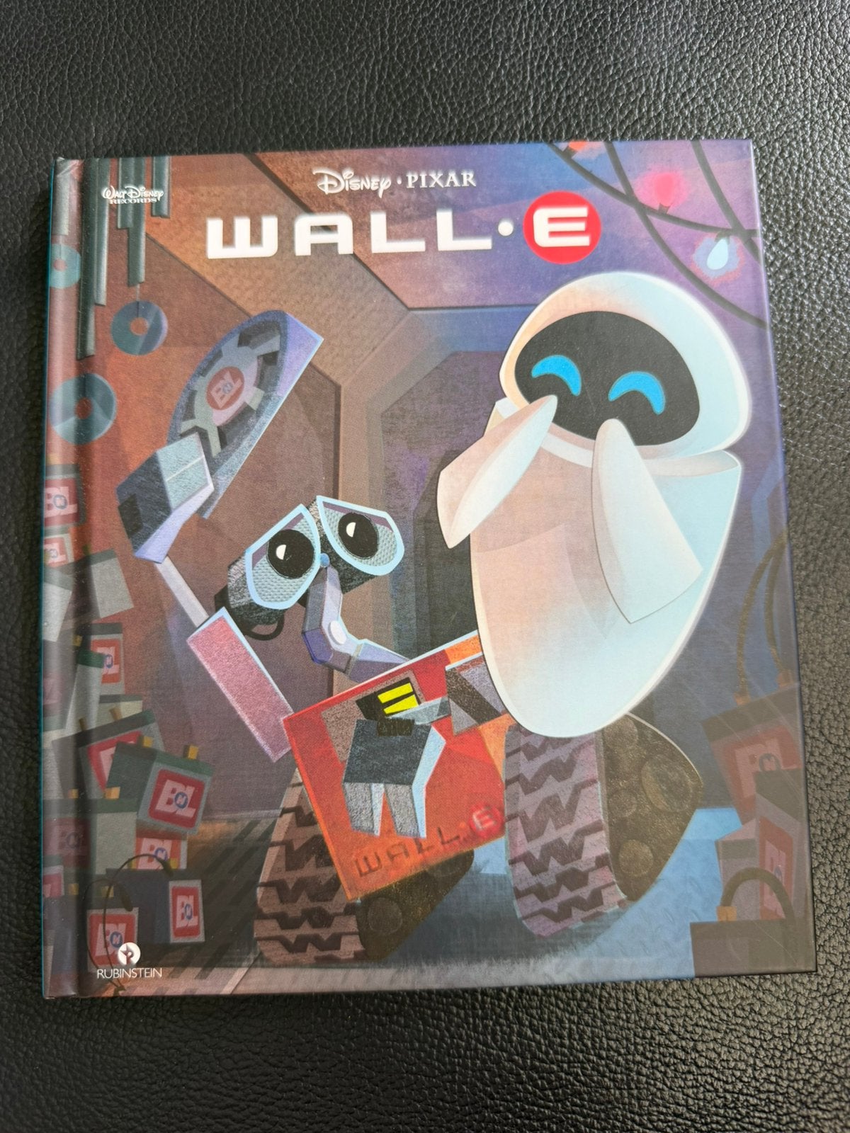 Disney Pixar WALL-E Boek met CD - Zo goed als nieuw, Ophalen of Verzenden, Zo goed als nieuw, Fictie algemeen