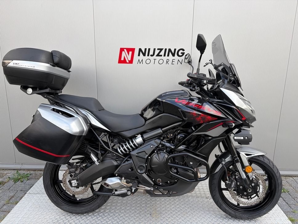 KAWASAKI VERSYS 650 GRAND TOURER (bj 2021), Motoren, 2 cilinders, 649 cc, Bedrijf, Onbekend