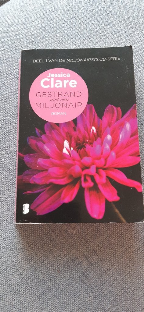 Gestrand met een miljonair van Jessica Clare, Boeken, Gelezen, Ophalen of Verzenden, Jessica Clare, Amerika