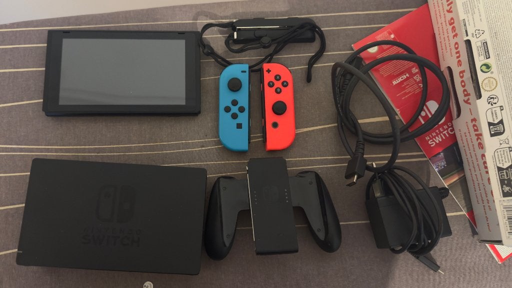Nintendo Switch + games + accessoires – compleet pakket, Avontuur en Actie, 2 spelers, Ophalen of Verzenden, Zo goed als nieuw