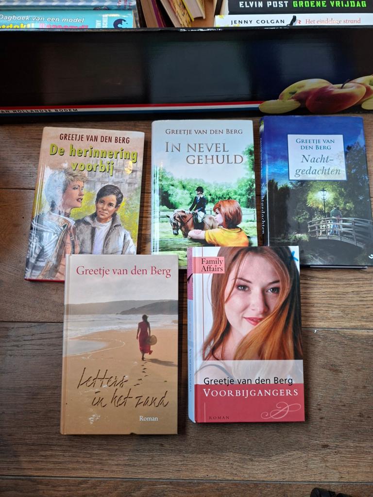 Greetje van den Berg -  5 boeken voor €5, Boeken, Noord-Brabant, Ophalen of Verzenden, Zo goed als nieuw, Greetje van den Berg