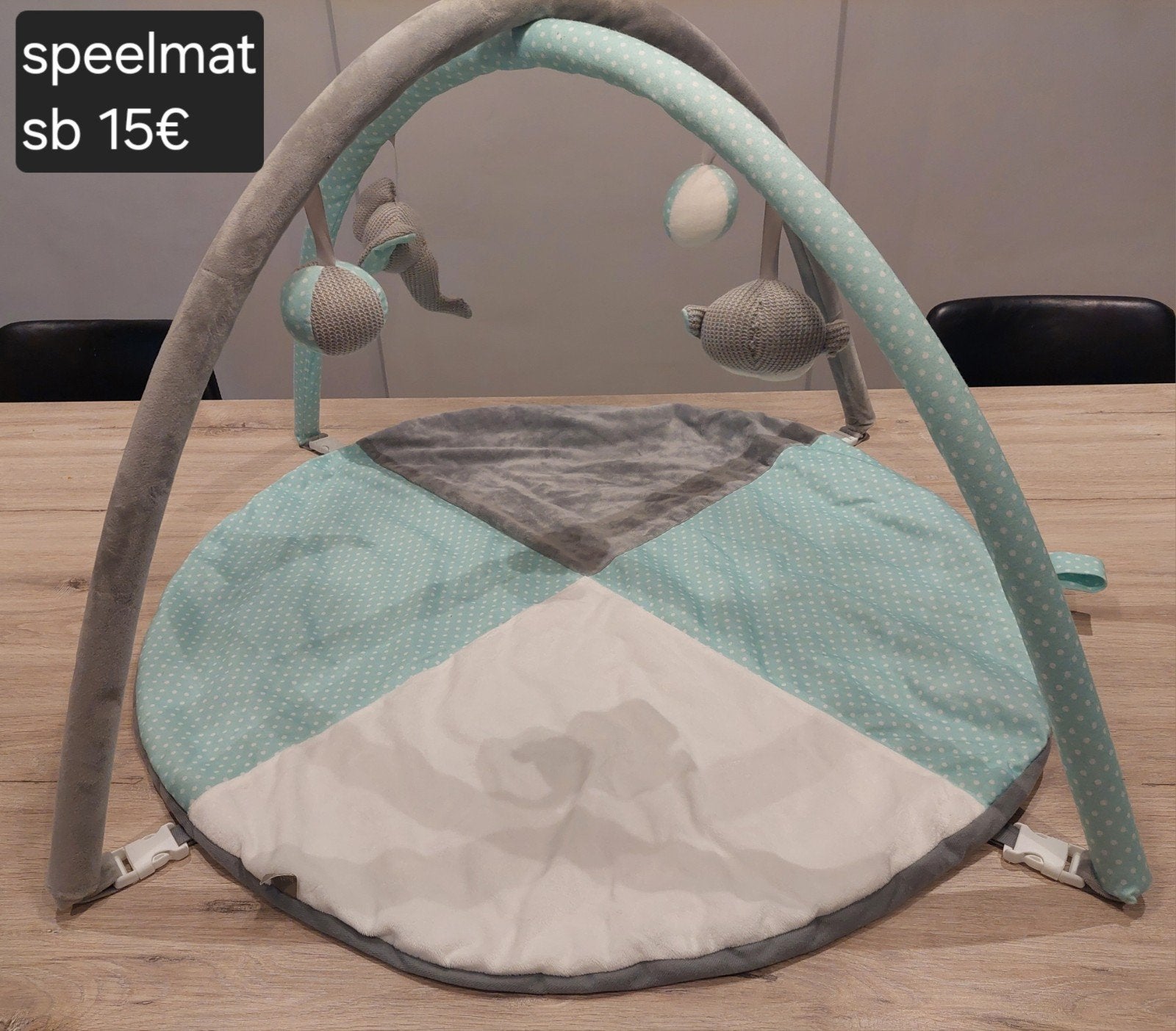 Speelkleed met babygym en speeltjes, Ophalen, Gebruikt, Speelkleed
