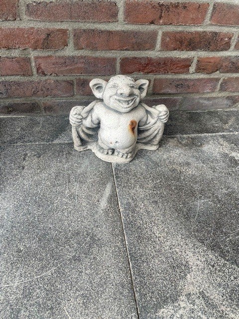 Wit betonnen tuinbeelden + Fontein, Ophalen of Verzenden, Zo goed als nieuw, Beton, Tuinkabouter