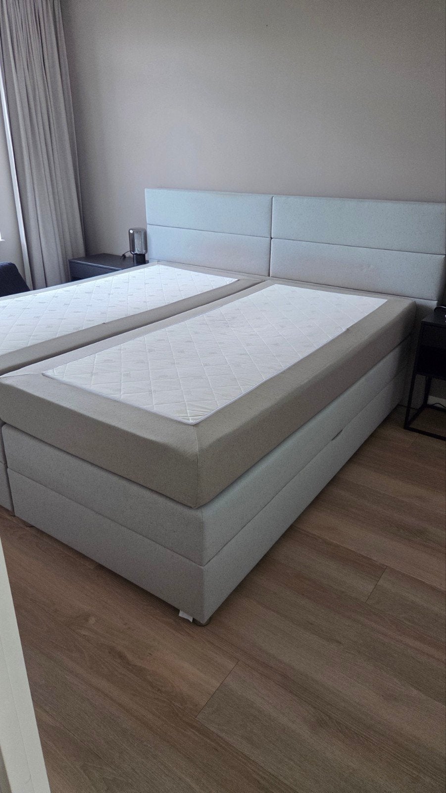 Boxspring 200x210 beige/grijs, Ophalen, Gebruikt, Tweepersoons, 180 cm