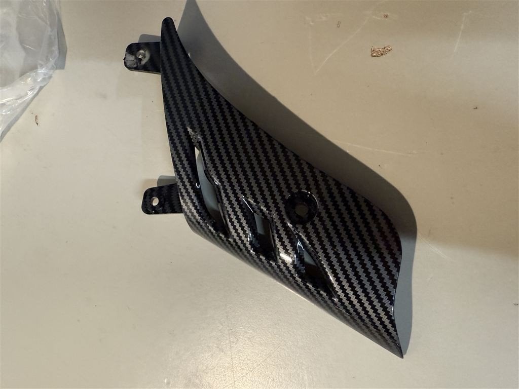 Vespa GTS 125-300 Carbon Look Voorvorkkap, Ophalen of Verzenden, Nieuw, Uitlaat, Overige merken
