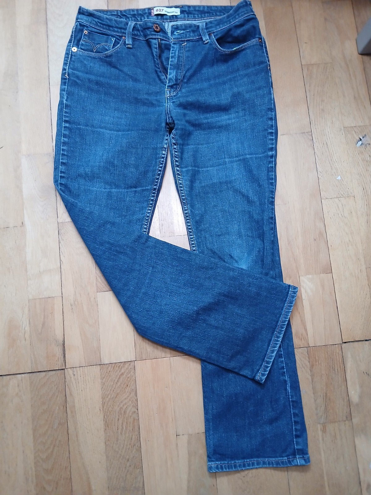 Levi's 627 Straight Fit Jeans - Zo goed als nieuw, Ophalen of Verzenden, Zo goed als nieuw, Blauw, W30 - W32 (confectie 38/40)