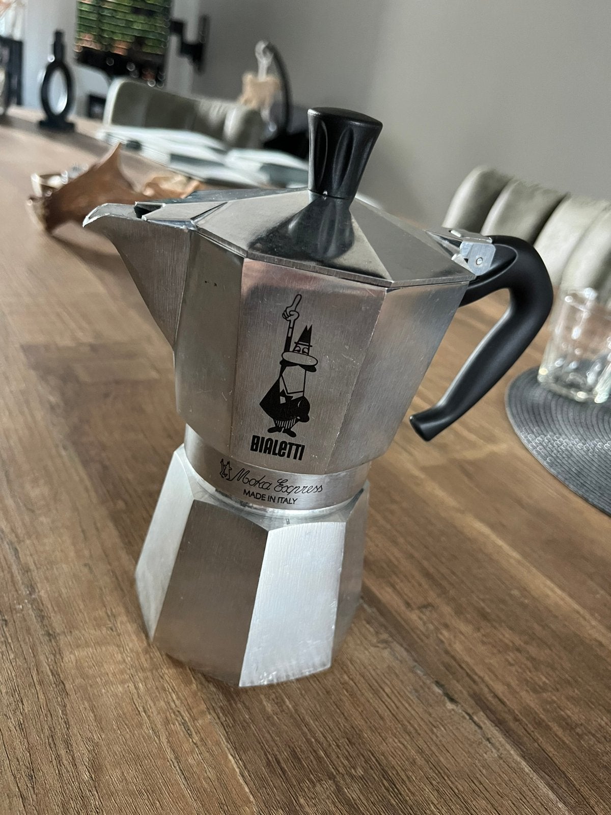 Bialetti Moka Express, Witgoed en Apparatuur, Koffiemachine, Gemalen koffie, Ophalen of Verzenden, Zo goed als nieuw