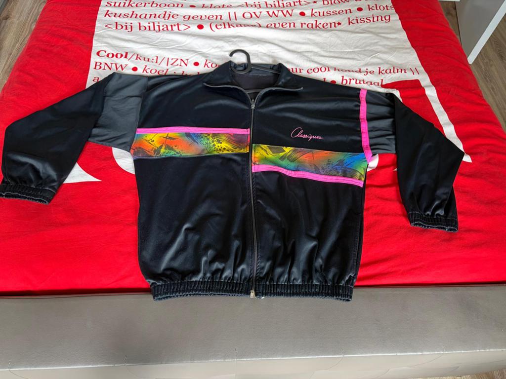 Vintage Classiques trainingsjack - Zwart met neon details, Ophalen of Verzenden, Gedragen, Maat 38/40 (M), Zwart