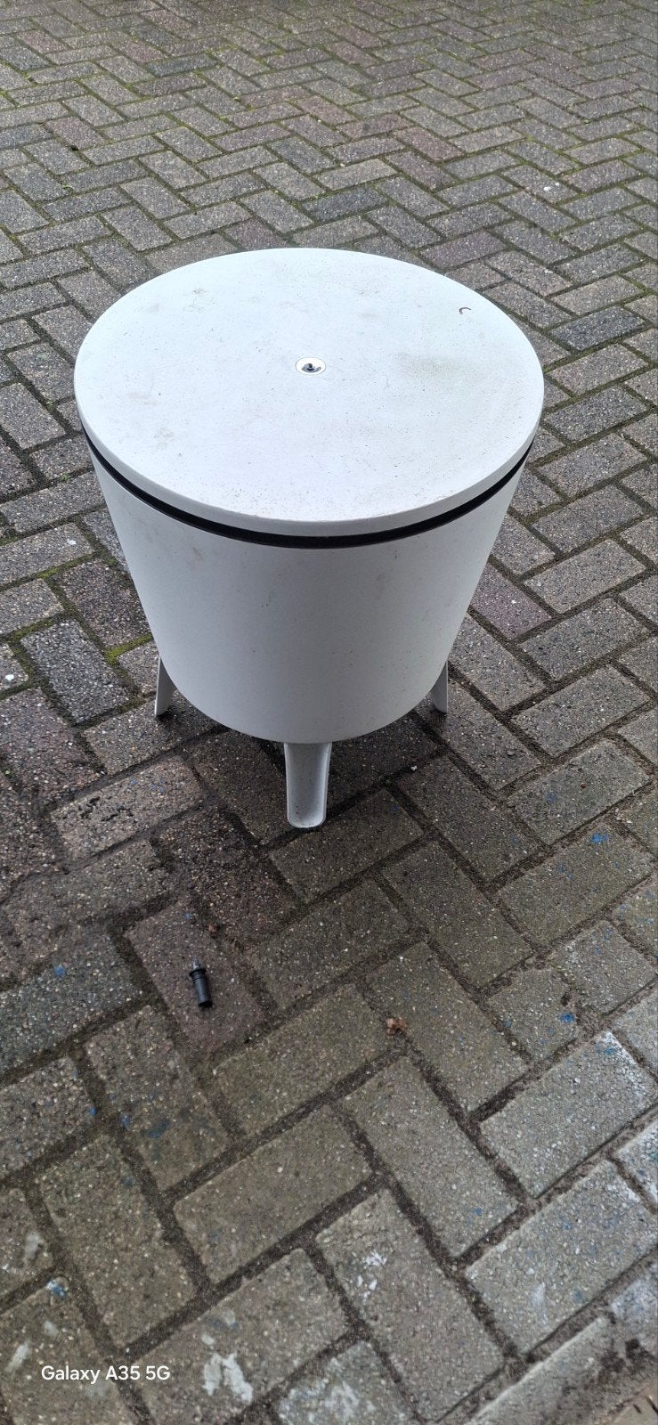 Koel tafel / bijzettafel met koelfunctie, Ophalen, Gebruikt, Rond, Kunststof