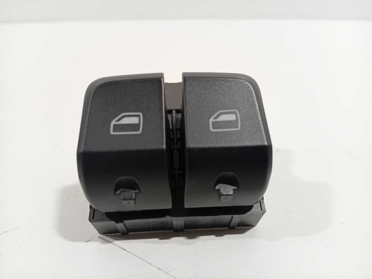 Bedieningspaneel elektrische ramen Audi RS5, Auto-onderdelen, Dashboard en Schakelaars, Onderdelen@venauto.nl, Van der Ven Autorecycling B.V.