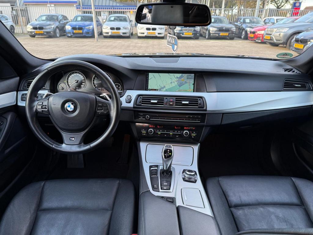 BMW 5-serie 520i High Executive|Nieuwe Ketting|Leder|Navigat, Auto's, Automaat, Euro 5, Achterwielaandrijving, Gebruikt