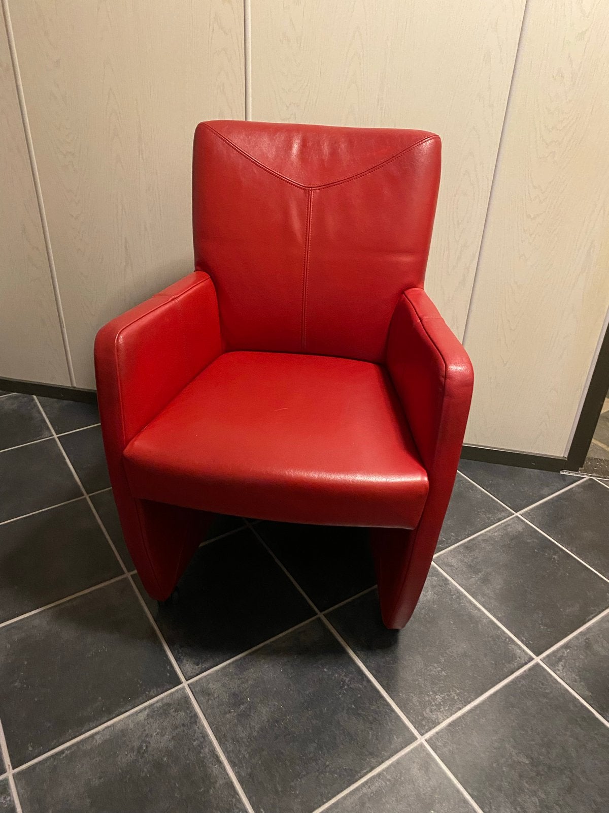 6 rode lederen stoelen Gratis ophalen, Ophalen, Gebruikt, Leer, Vijf, Zes of meer stoelen