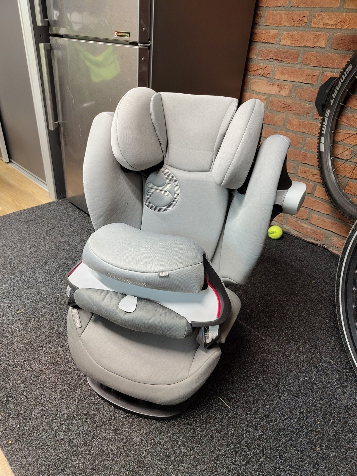 Cybex Pallas M-Fix autostoel - goede staat, Zo goed als nieuw, Afneembare rugleuning, 9 t/m 36 kg, Isofix