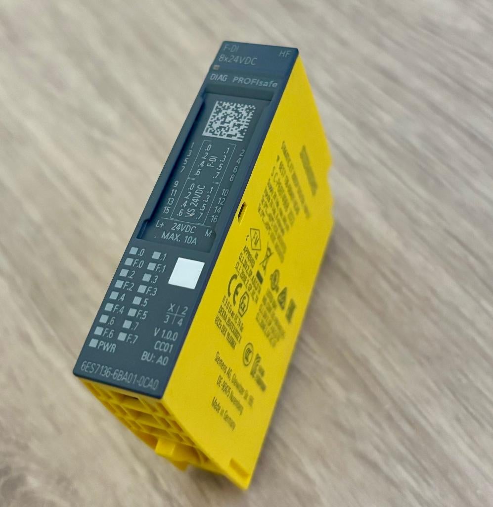 SIEMENS - Simatic - ET 200SP - F-DI - 6ES7136-6BA01-0CA0, Hobby en Vrije tijd, Ophalen of Verzenden, Zo goed als nieuw