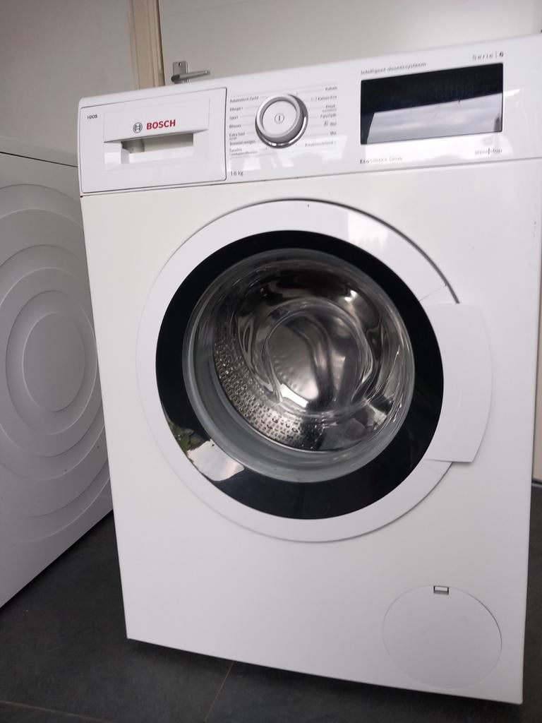 Bosch Serie 6 Wasmachine 8 kg, Ophalen, 1200 tot 1600 toeren, Gebruikt, 8 tot 10 kg