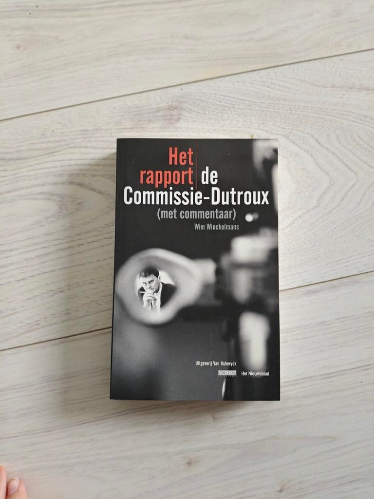 Het rapport de Commissie-Dutroux (met commentaar), Ophalen of Verzenden