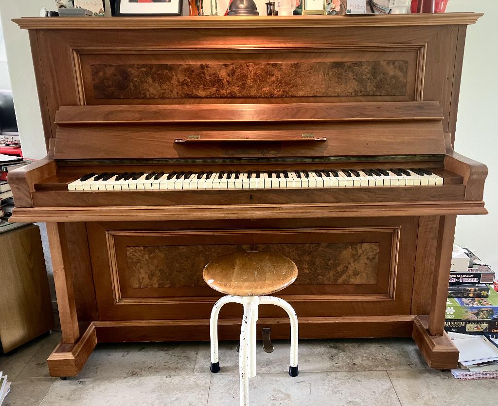Piano V. Berdux uit 1895, Ophalen, Gebruikt, Bruin, Piano
