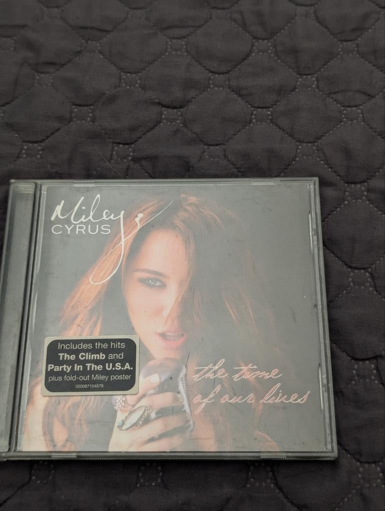 Miley Cyrus - The Time of Our Lives CD (incl. The Climb), Verzenden, Gebruikt
