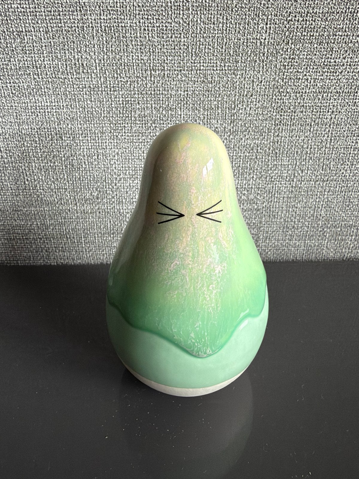 Studio Arhoj “ Familia” , 2023, kleur groen, 9 cm, Gemerkt, Object, Ophalen of Verzenden