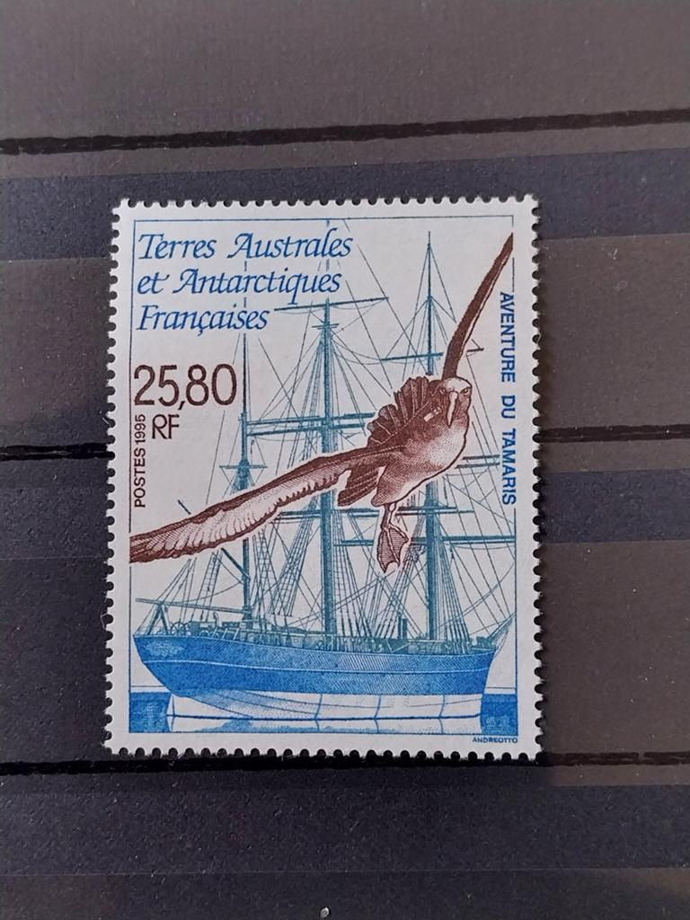 Frans Antartica 339 vogels/schip 1995 postfris mi 13eu, Ophalen of Verzenden, Dier of Natuur