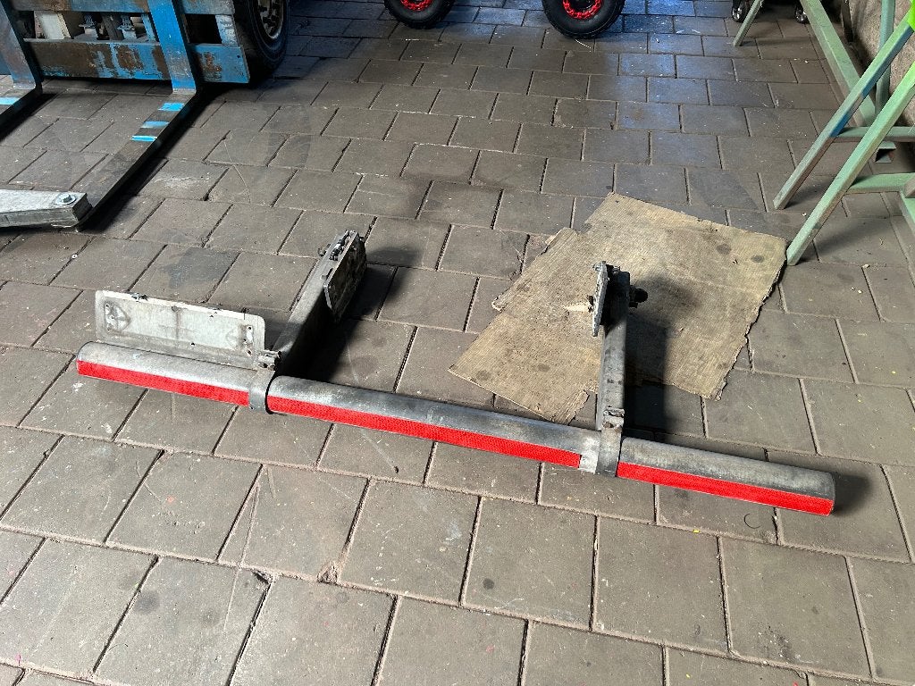 Achter bumper vrachtwagen klapbaar, Ophalen, Gebruikt, Carrosserie en Plaatwerk