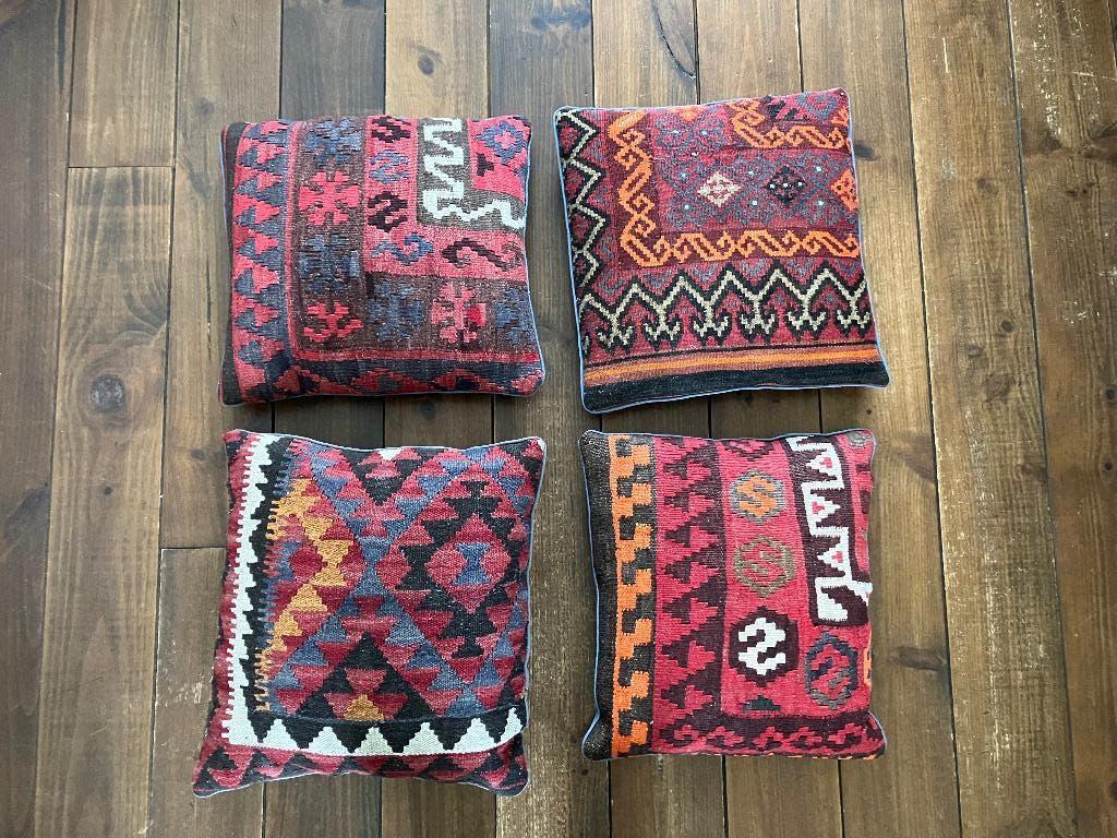 4 Marokkaanse zitkussens voor bank of sofa, Ophalen of Verzenden, Zo goed als nieuw, Rood, Vierkant