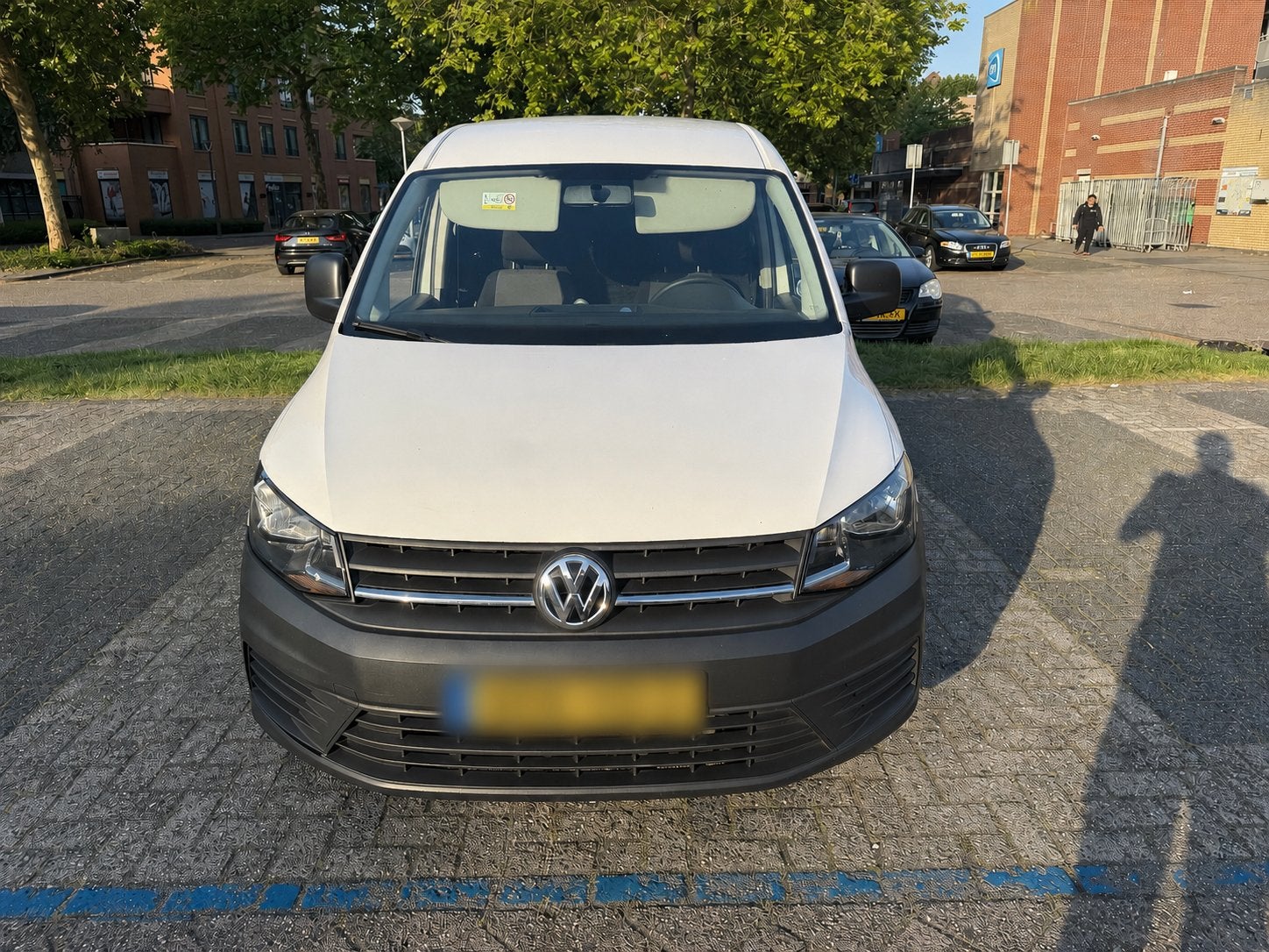 Volkswagen Caddy maxi airco EURO 6 2020 wit NAP AANWEZIG, Stof, Euro 6, Volkswagen, Wit