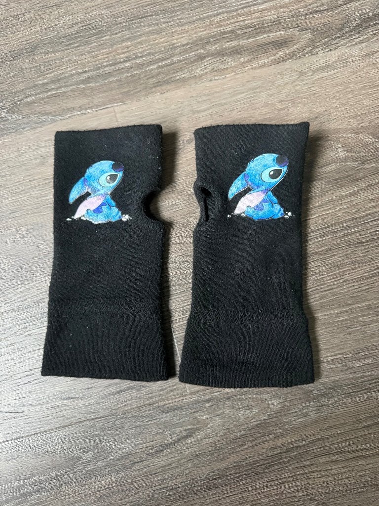 Stitch handschoenen zonder vingers, Verzamelen, Ophalen of Verzenden, Overige figuren, Zo goed als nieuw, Overige typen