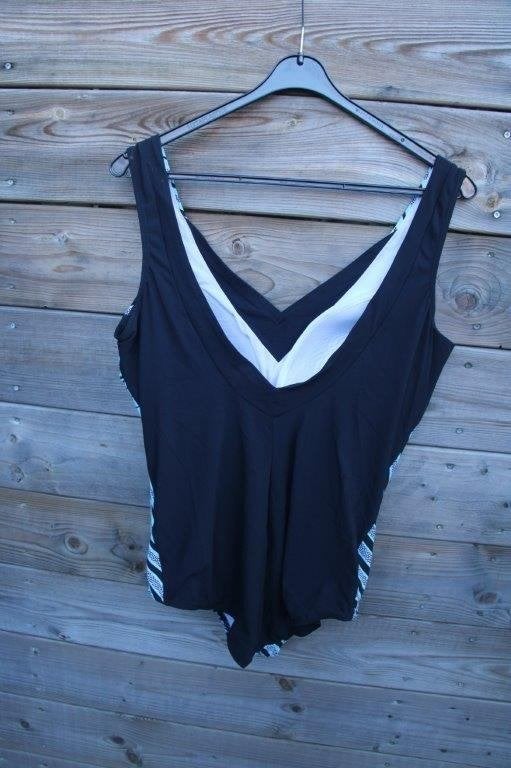 Badpak zwart/ blauw Sunflair 42 E cup Vaste prijs, Kleding | Dames, Zwart, Badpak, Ophalen of Verzenden, Zo goed als nieuw