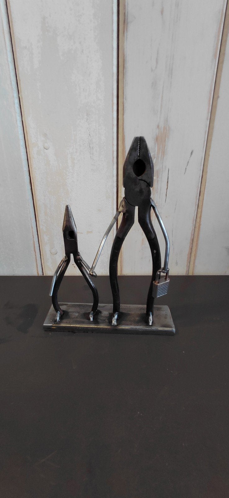 Metalen beeld van ouder met kind - upcycling Metal-Art, Ophalen of Verzenden, Metaal, Industrieel