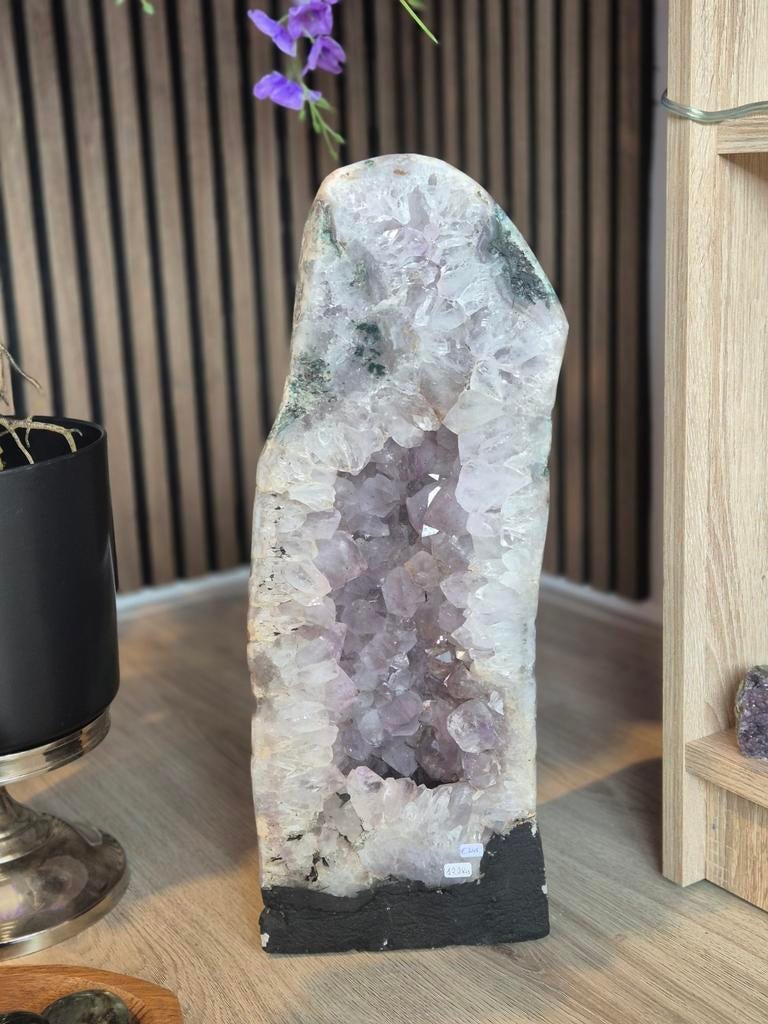 Amethist kathedraal 12,2 kilo, Verzamelen, Mineralen en Fossielen, Ophalen of Verzenden