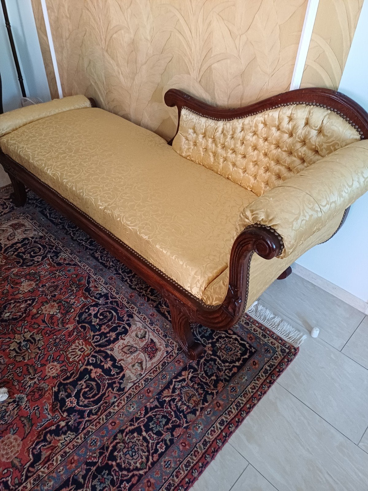 Te koop tegen elk aannemelijk bod., Huis en Inrichting, Banken | Sofa's en Chaises Longues, Ophalen, Minder dan 75 cm, 150 tot 200 cm