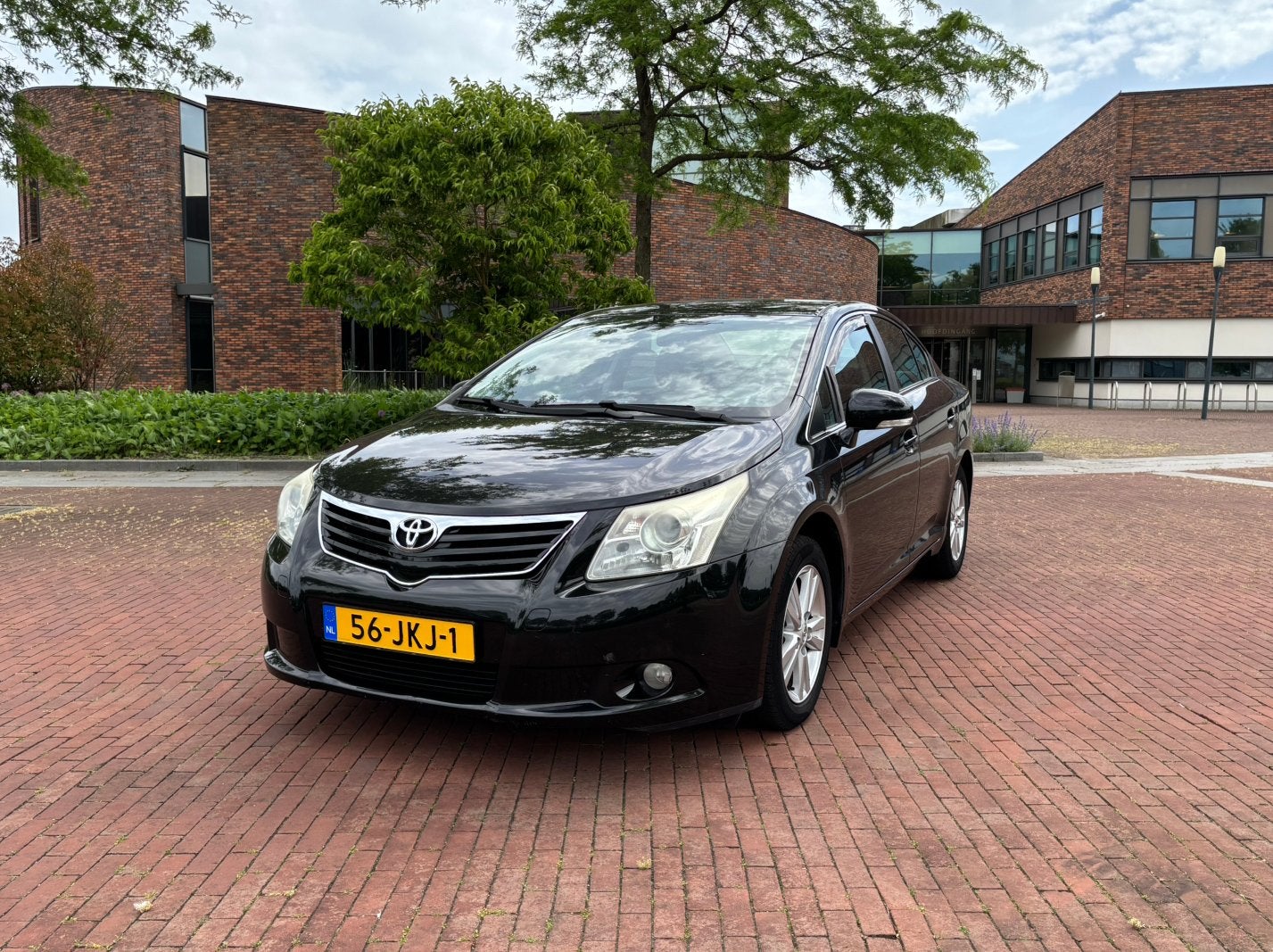Toyota Avensis 1.8 16V VVT-i Dynamic Sedan 2009 APK | Export, Voorwielaandrijving, Euro 5, Avensis, Zwart