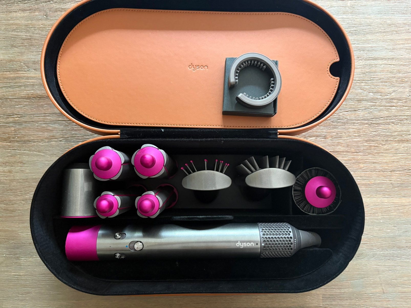 Dyson airwrap complete long, Sieraden, Tassen en Uiterlijk, Uiterlijk | Haarverzorging, Ophalen, Zo goed als nieuw, Föhn of Haardroger