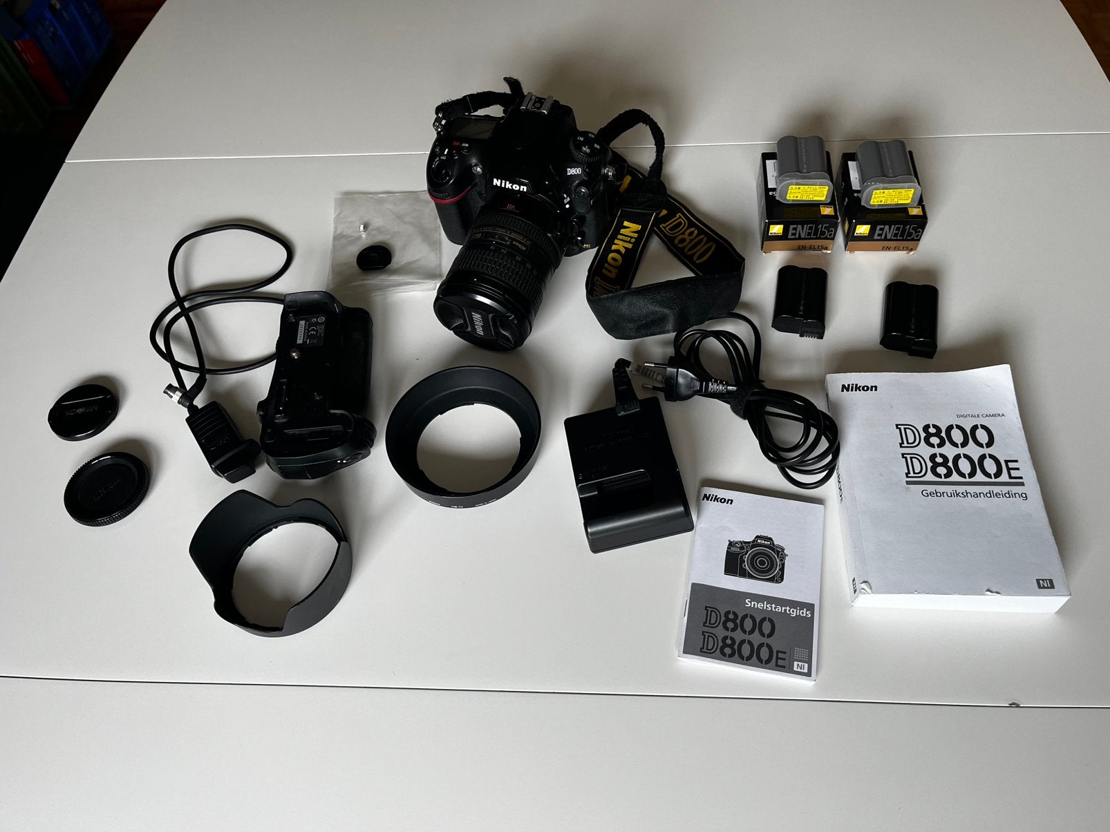 Nikon D800 camera met AF-S Nikkor lens 18-200mm, Ophalen, Gebruikt, Spiegelreflex, Nikon