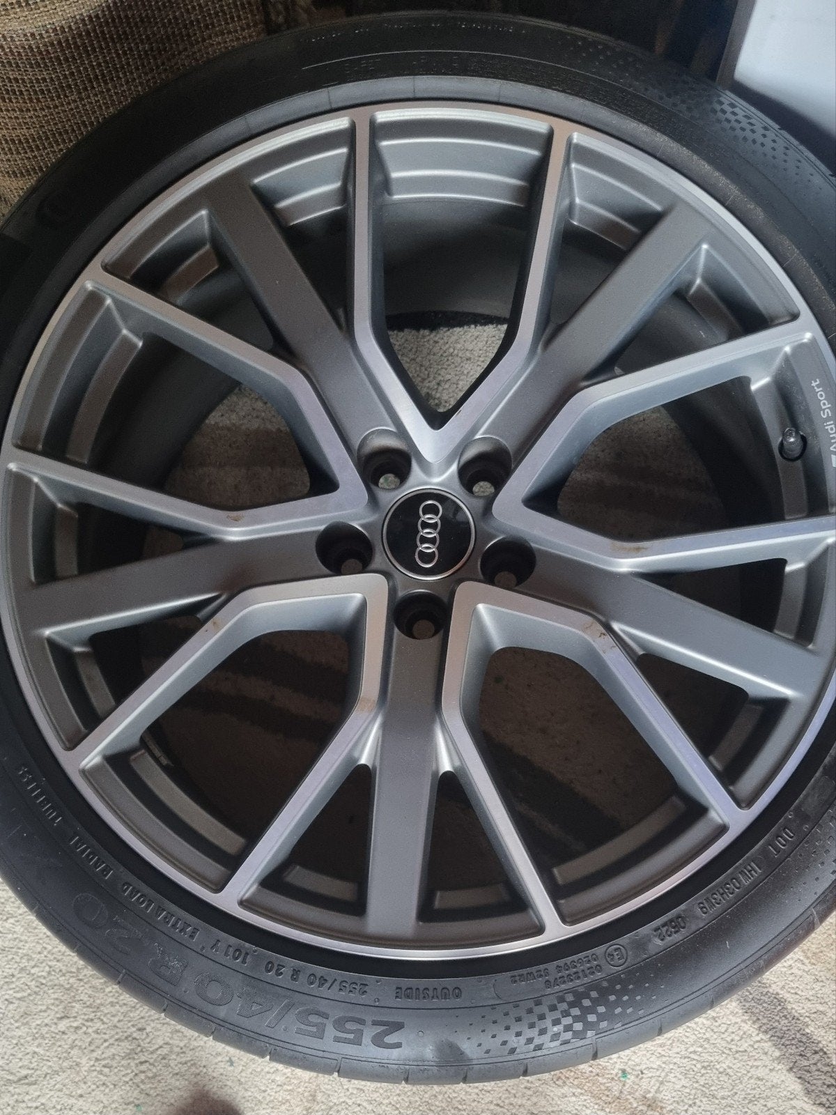 Audi q3 banden, Auto-onderdelen, Banden en Velgen, 255 mm, Velg(en), Ophalen of Verzenden, 20 inch
