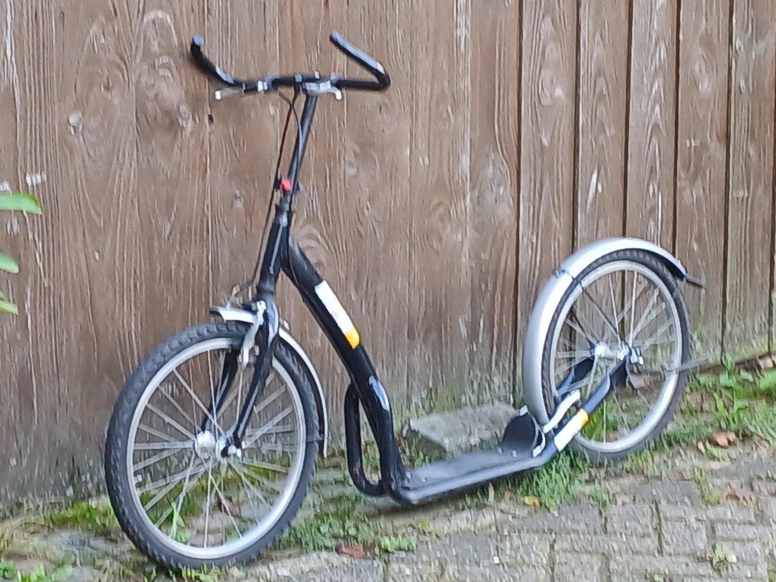 Stevige step voor volwassenen - Bike2Go, Fietsen en Brommers, Ophalen of Verzenden, Gebruikt, Gewone step, Bike2Go