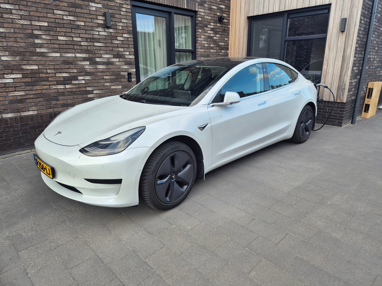 Tesla Model 3 2020 Wit, Achterwielaandrijving, Zwart, Wit, Origineel Nederlands