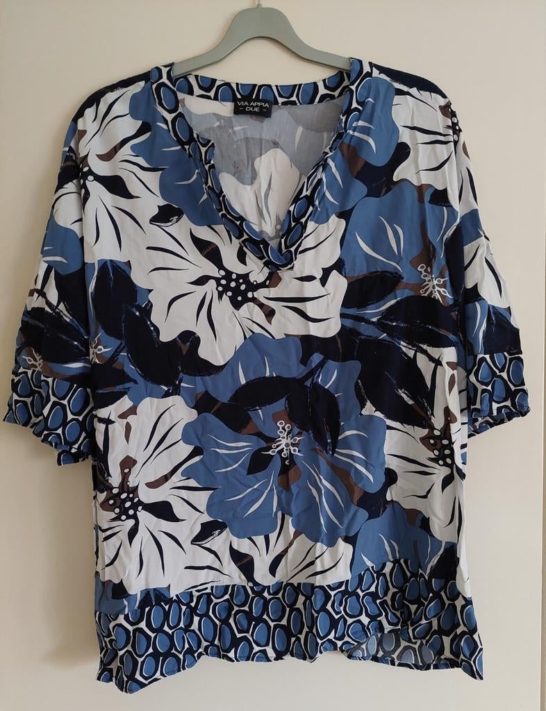 Via appia due shirt maart 42, Blauw, Maat 42/44 (L), Ophalen of Verzenden, Zo goed als nieuw