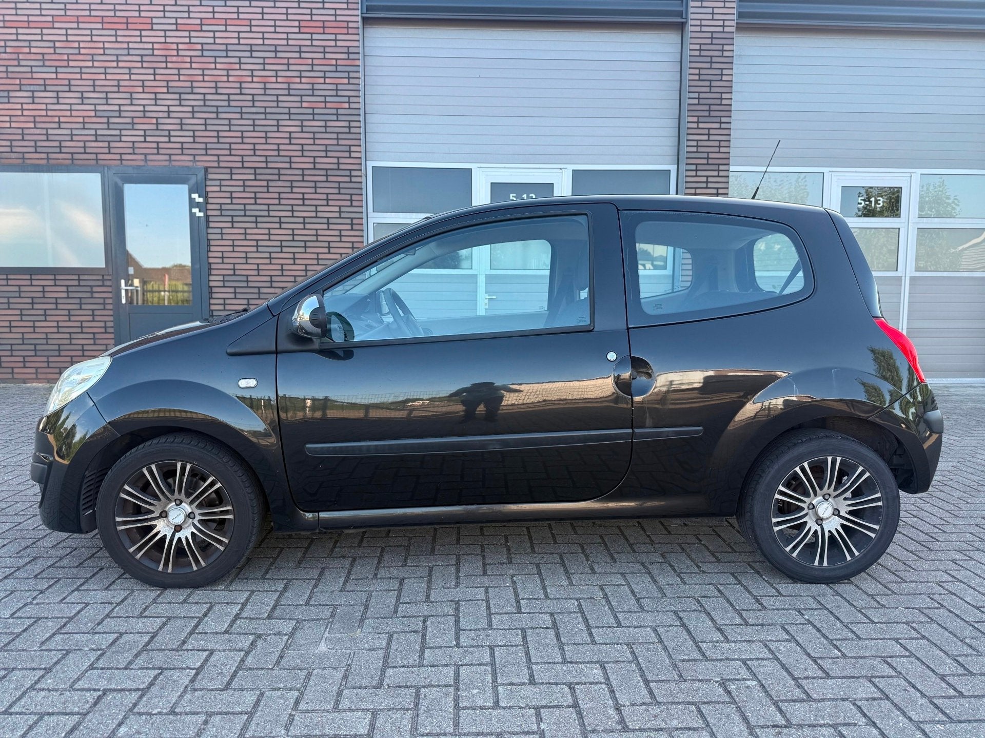 Renault Twingo 1.2 Authentique, Voorwielaandrijving, Twingo, Gebruikt, 31 €/maand