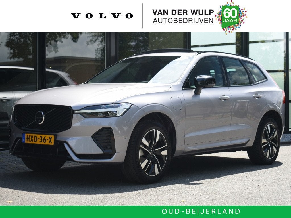 Volvo XC60 T6 350pk AWD Plus Dark FACELIFT | Premium | Trekh, Auto's, Automaat, Gebruikt, 4 cilinders, 24 maanden