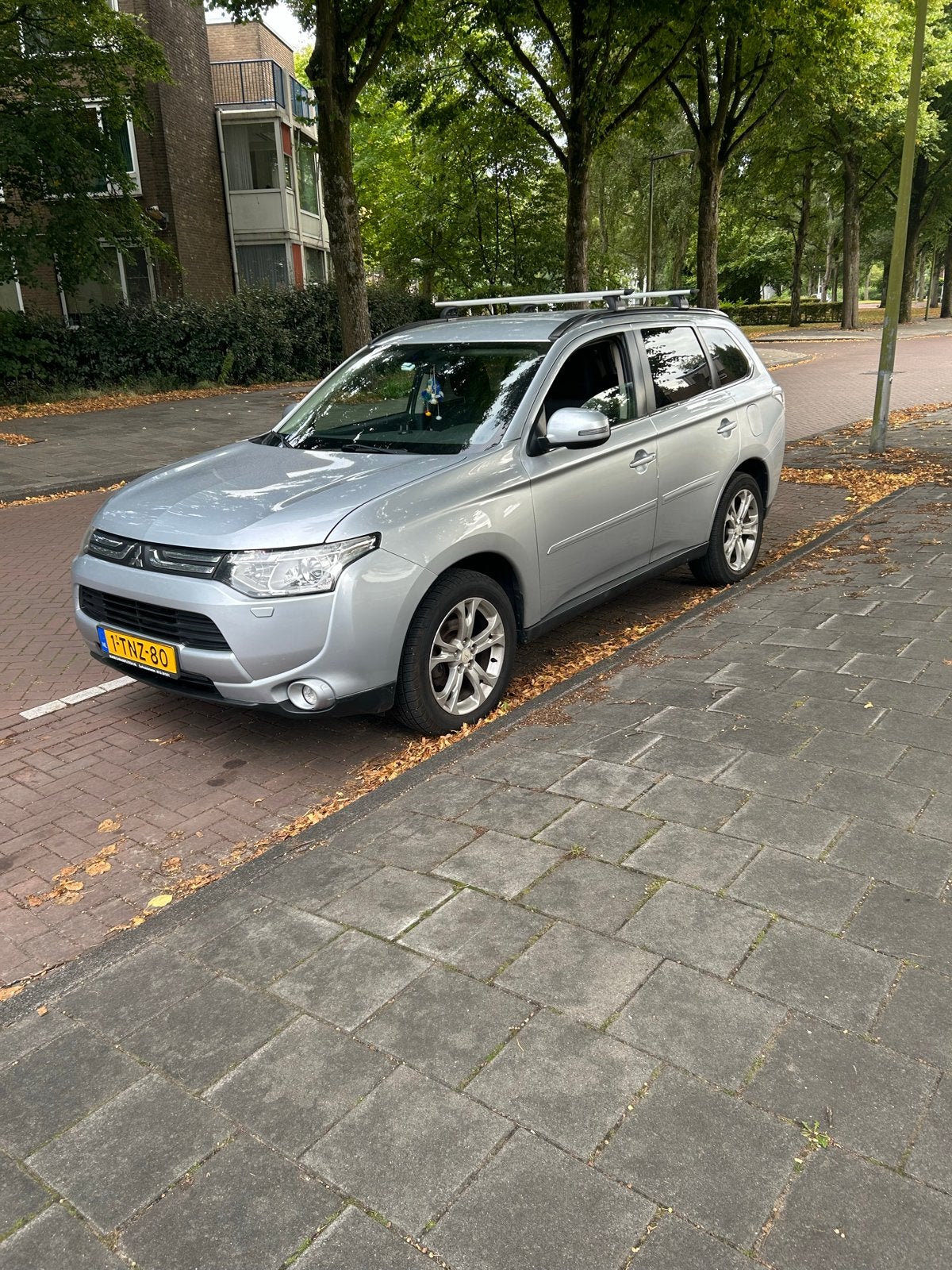 Mitsubishi Outlander 2.0 MPI 2WD CVT 2014 Grijs, Auto's, 1998 cc, 15 km/l, Outlander, 4 cilinders