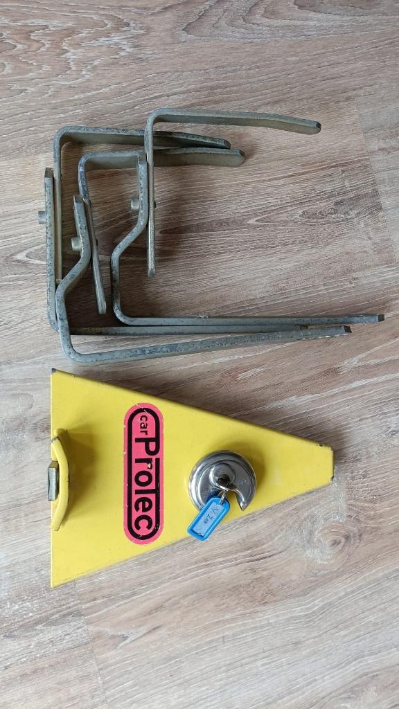 Wielklem met slot, Ophalen, Zo goed als nieuw