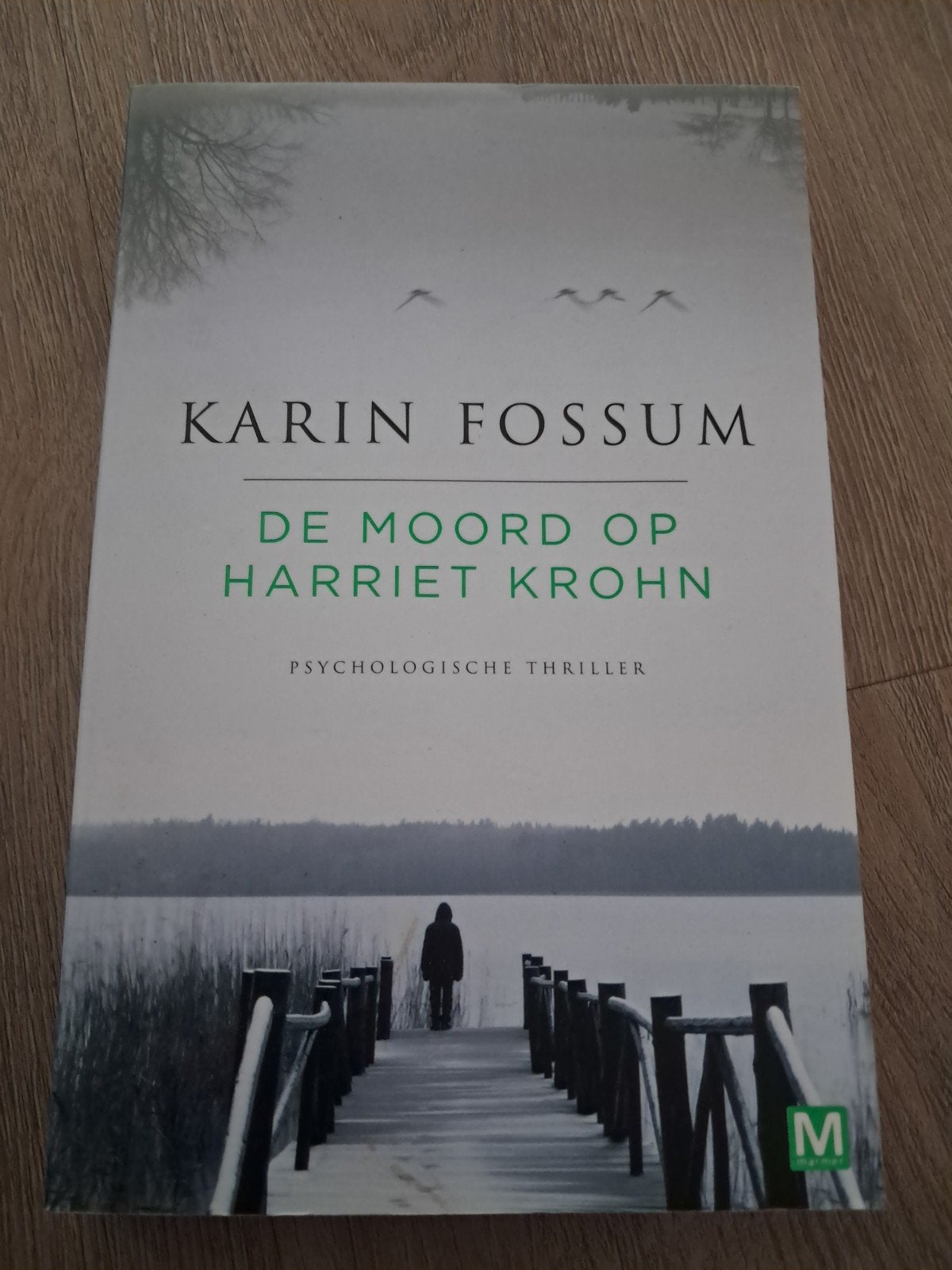 C3 Karin Fossum - De moord op Harriet Krohn, Scandinavië, Ophalen of Verzenden, Zo goed als nieuw, Karin Fossum