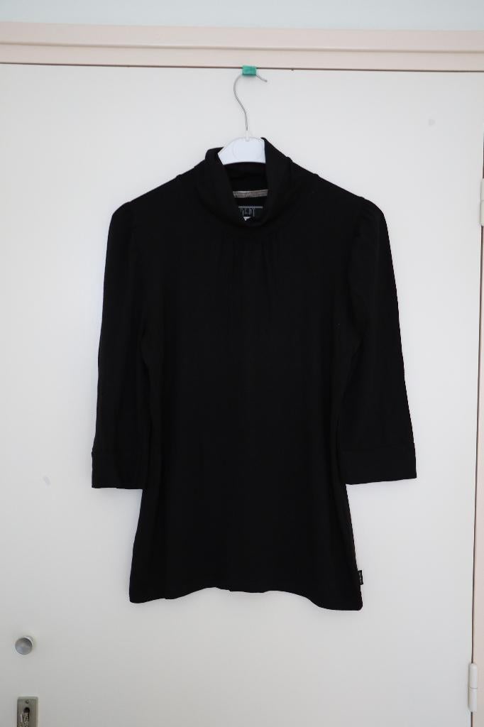 T-shirt Merk D.E.P.T. Maat L Kleur Zwart., Kleding | Dames, T-shirts, Zwart, Maat 42/44 (L), Ophalen of Verzenden, Korte mouw