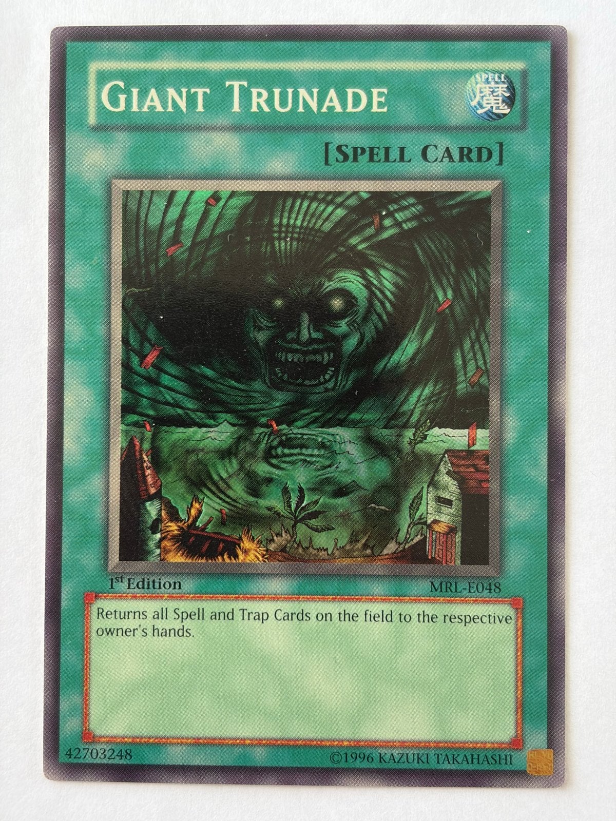 Yu-Gi-Oh! Giant Trunade MRL-E048 1st Edition Spell Card, Ophalen of Verzenden, Gebruikt, Losse kaart